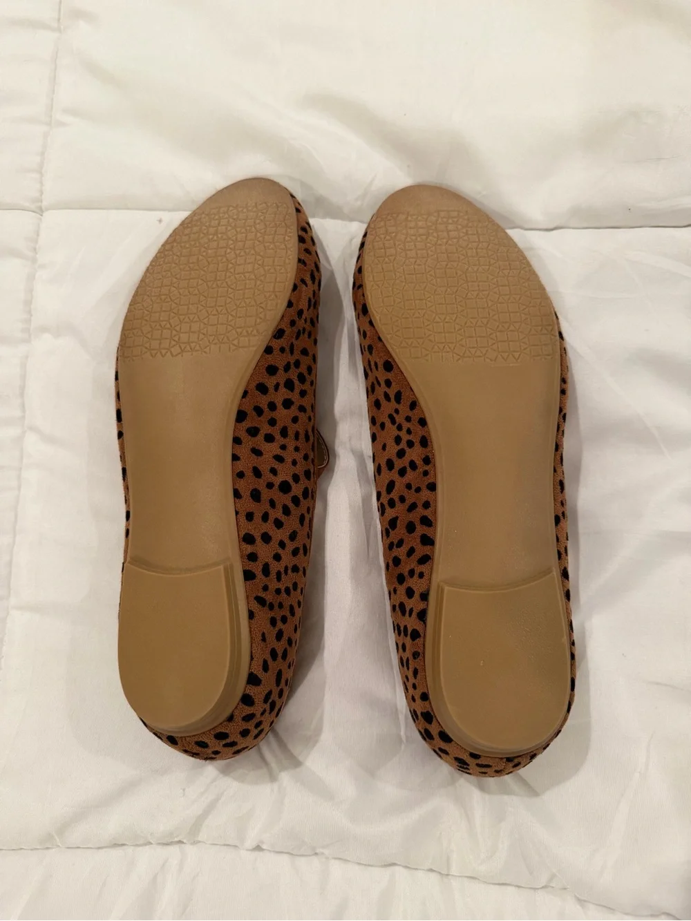 Isaac Mizrahi Brown Leopard Print Mary Jane Flats - Picture 6 of 6